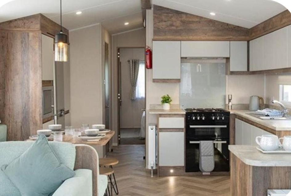 Q8 Ocean Edge Caravan Park Heysham Eksteriør billede