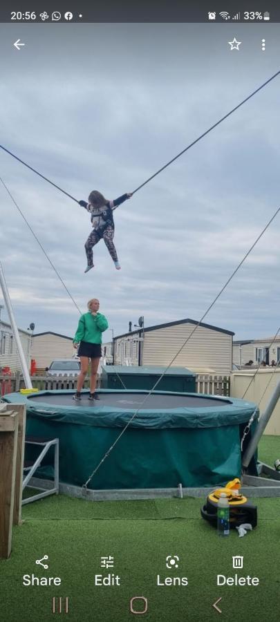 Q8 Ocean Edge Caravan Park Heysham Eksteriør billede